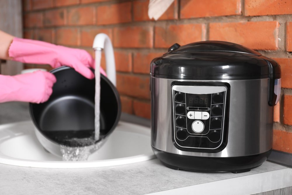 How to Clean an Electric Multi Cooker