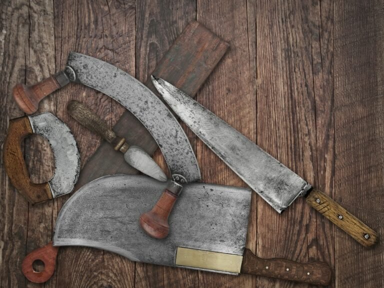 How to Dispose of Kitchen Knives – Without Throwing Caution