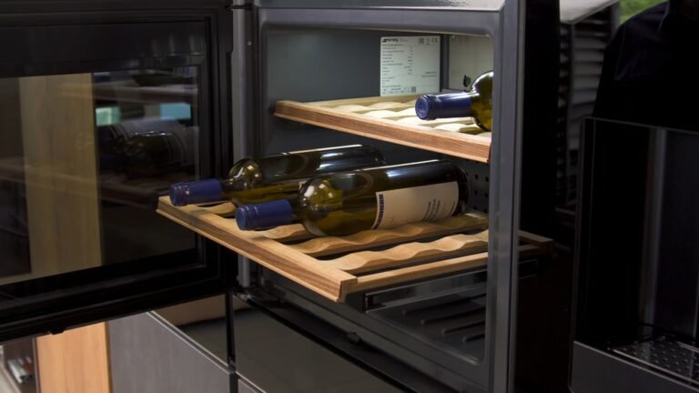 How to Store Red Wine to Prolong Its Quality