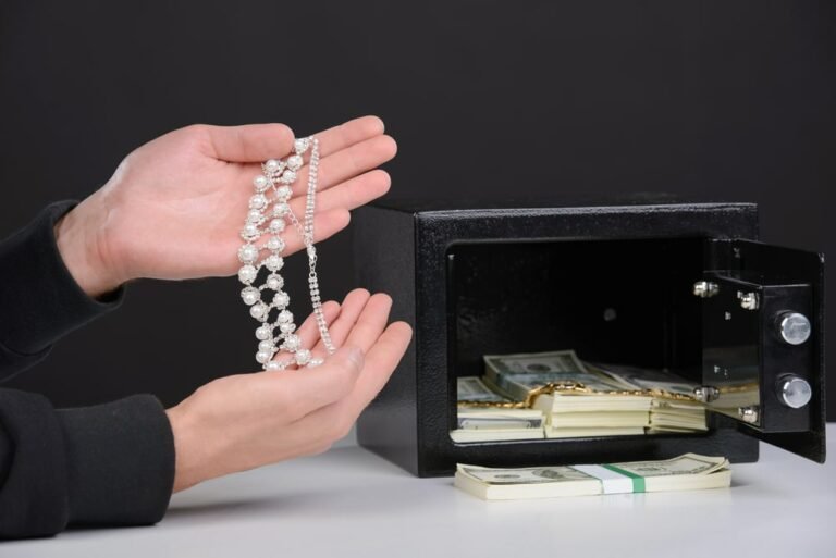 What to Look for in a Home Safe – 6 Factors to Consider